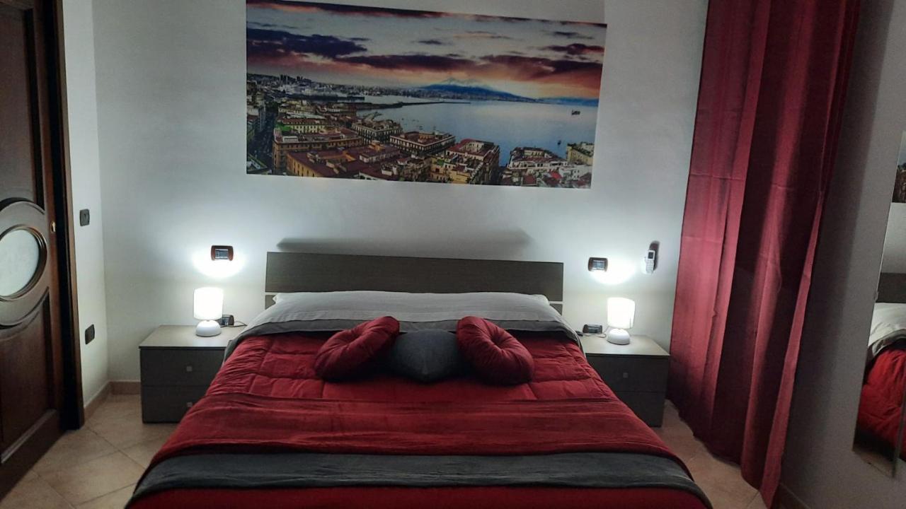 White 2 San Gregorio 14 Apartment Neapel
